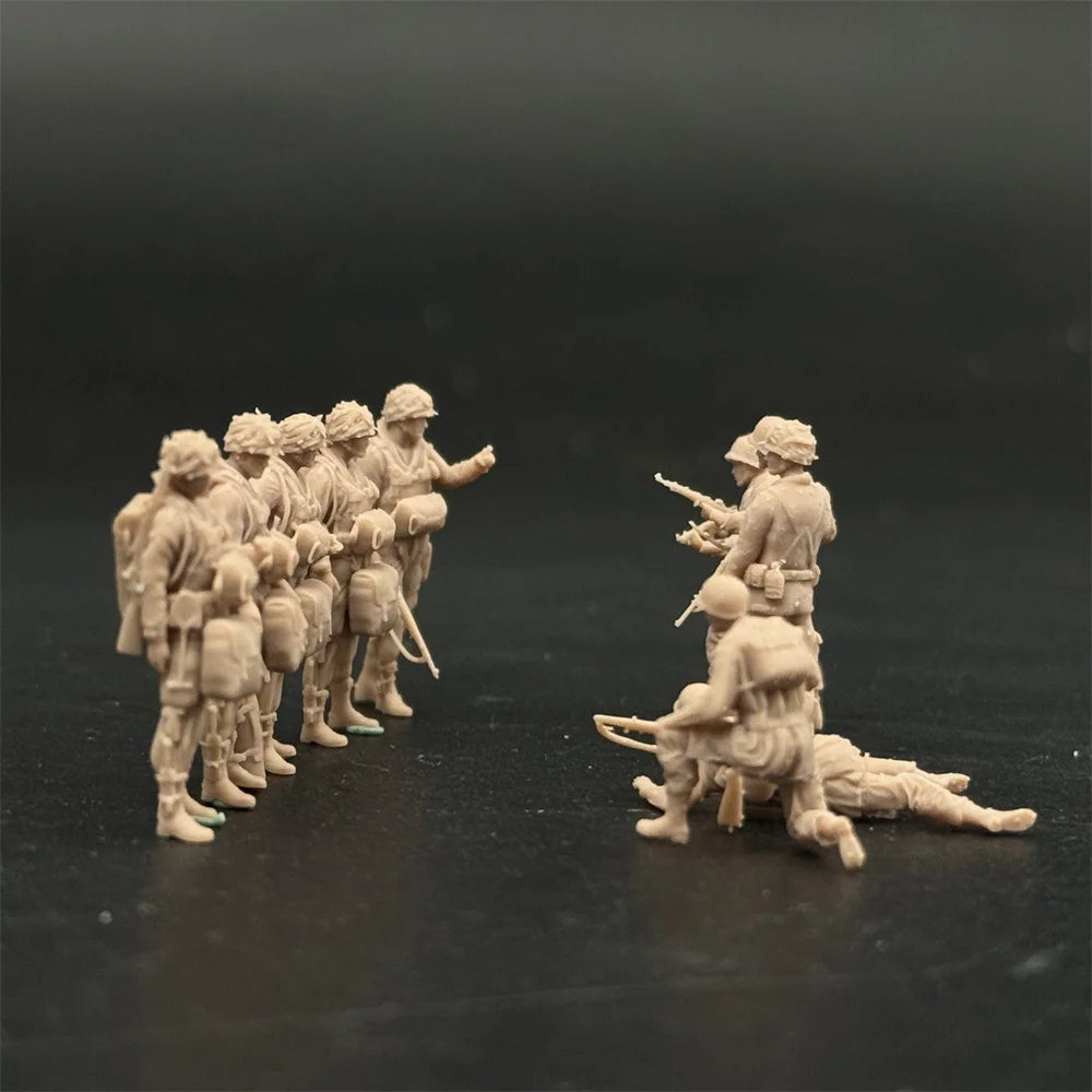1/72 Scale WWII US Paratroopers / Infantry Action Figures Resin Model Kit (10+ Figures) - Normandy / Airborne Assault