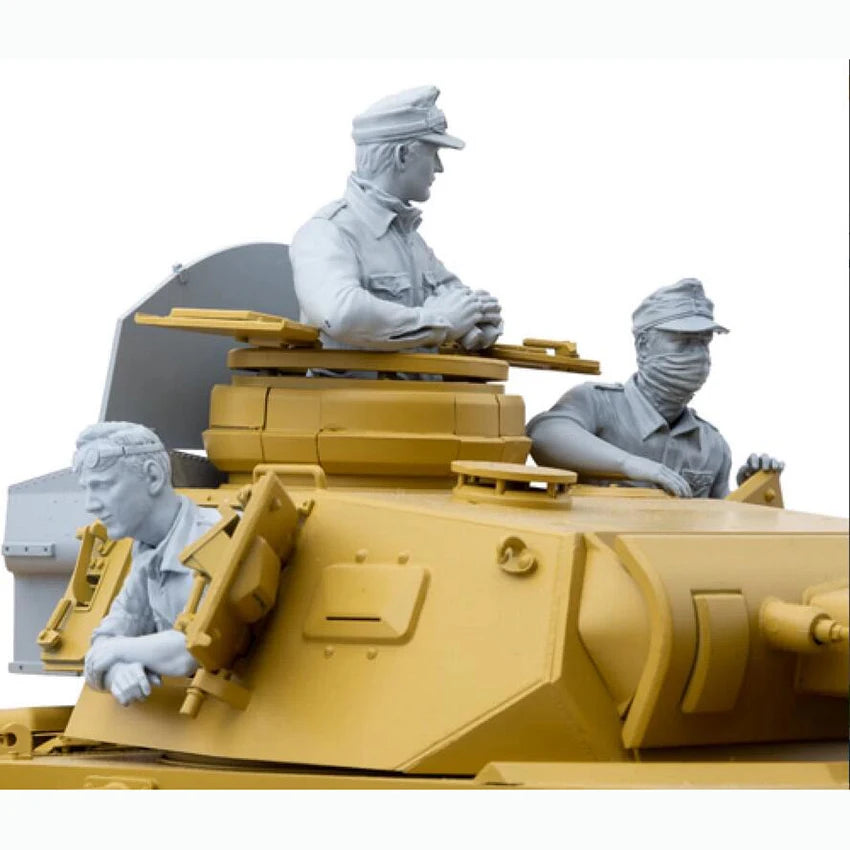 1/16 Scale WWII German Panzer Crew Resin Figure Set (x3) - Unassembled Vehicle Miniature