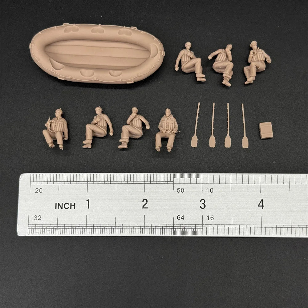 1/72 Scale German Navy Sailor / Officer's Life Raft Resin Model Kit (7 Figures) - Naval Rescue Diorama