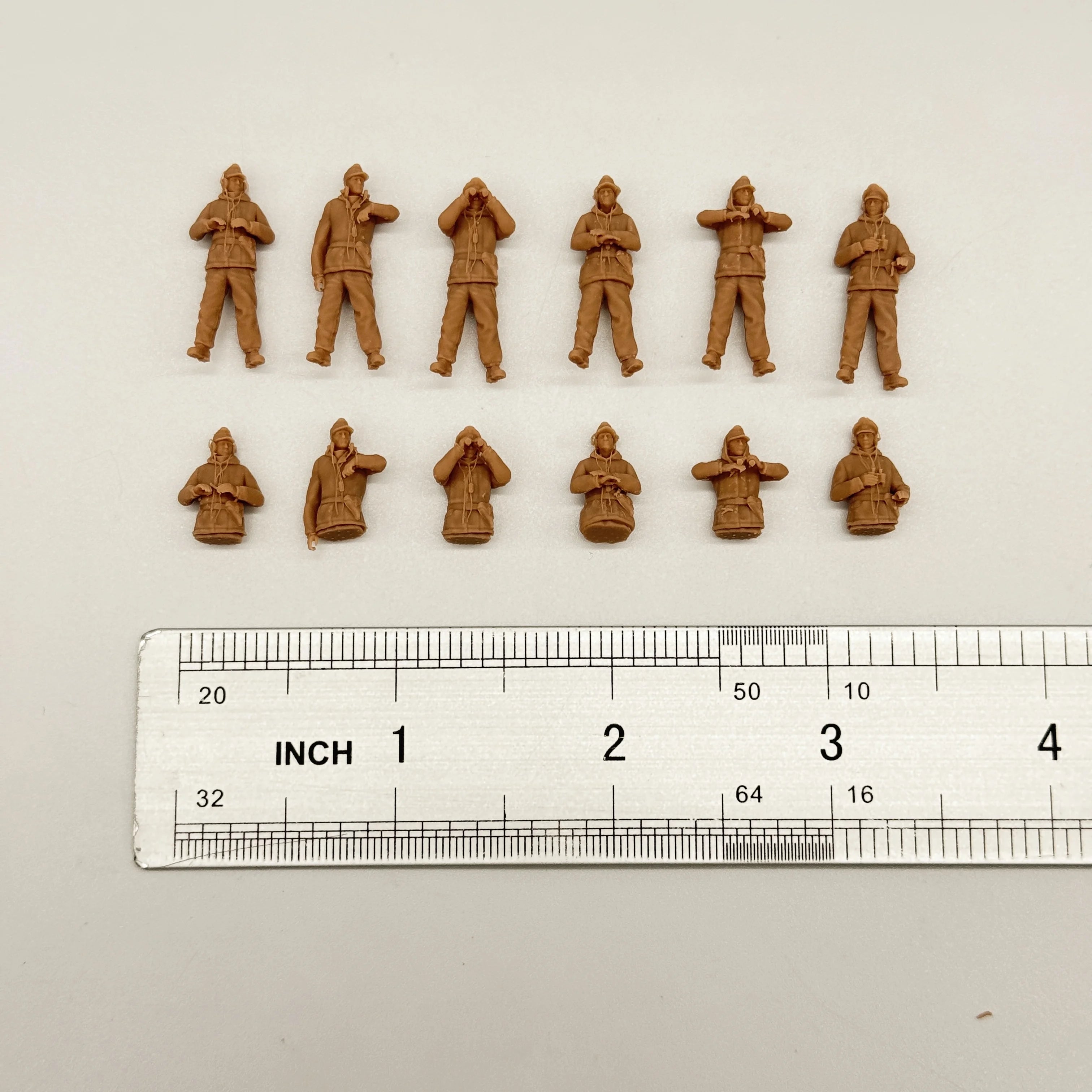 1/72 Scale WWII German Winter Tank Crew & Infantry Soldiers Resin Figure Set (12 Figures) - Eastern Front/Ardennes