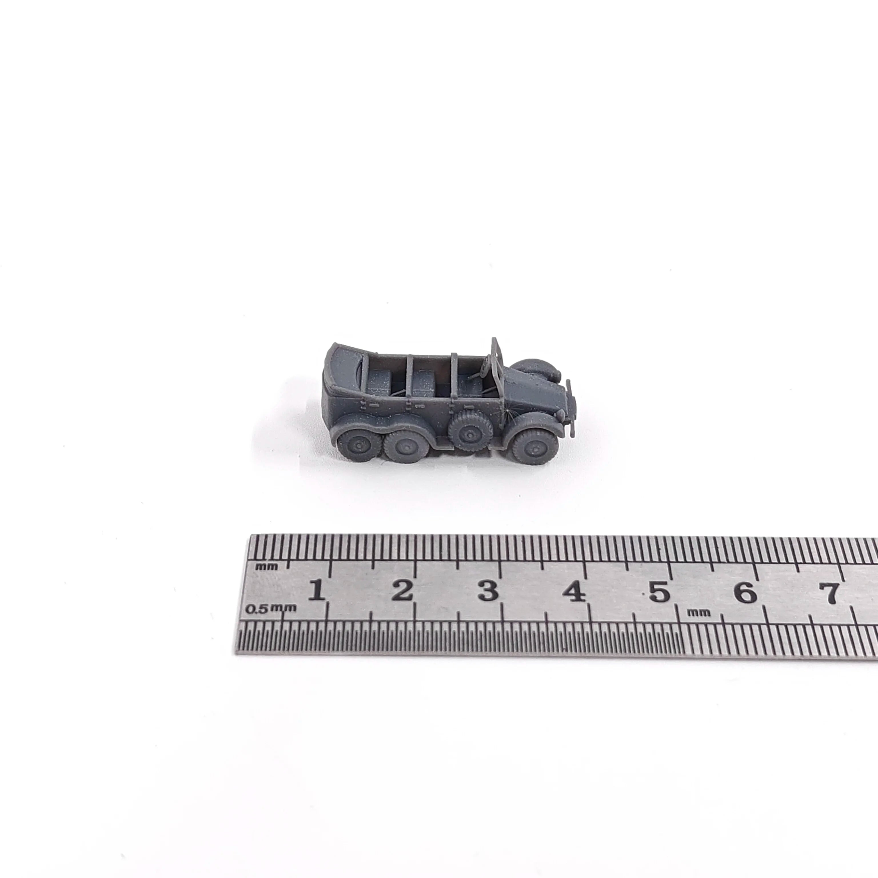 1/144 Scale Kfz.21 Staff Car | WWII Military Model Kit Unassembled Miniature - R Supply Store