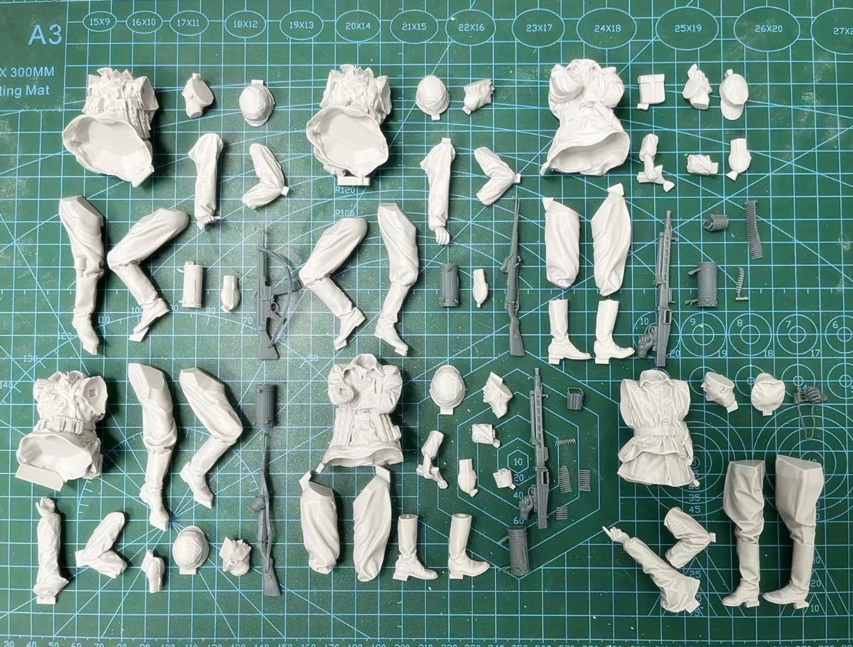 1/16 Scale WWII Armored Tank Soldier Set – 6 Figure Resin Model Kit (Unpainted, Without Tank) - R Supply Store