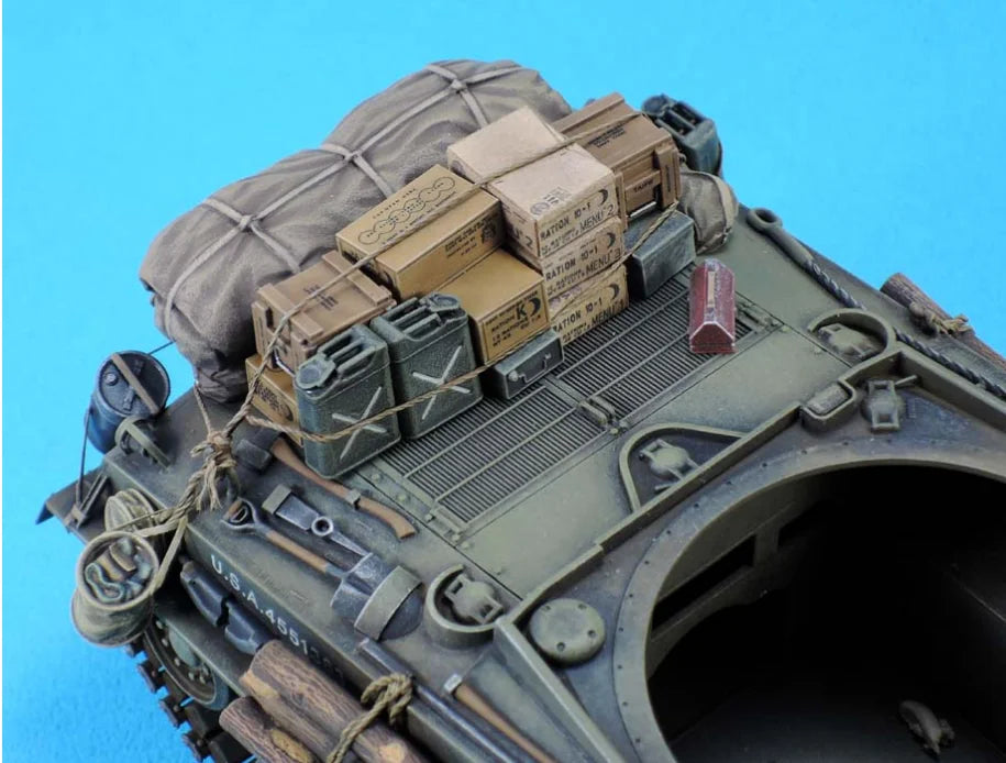 1/35 Scale American “Furious” Sherman Tank Crew & Gear Set | Resin Model Kit Unassembled Unpainted (No Tank) - R Supply Store