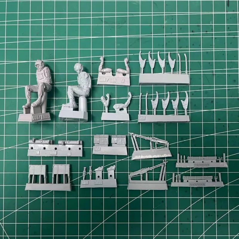 1/35 Scale WWII U.S. Heli Door Gunners with M23 Resin Model Kit | Unassembled & Unpainted Diorama Figures - R Supply Store