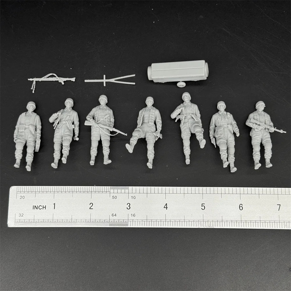 1/35 German Paratrooper Set (7 Fig) Resin Kit | Fallschirmjäger Miniature