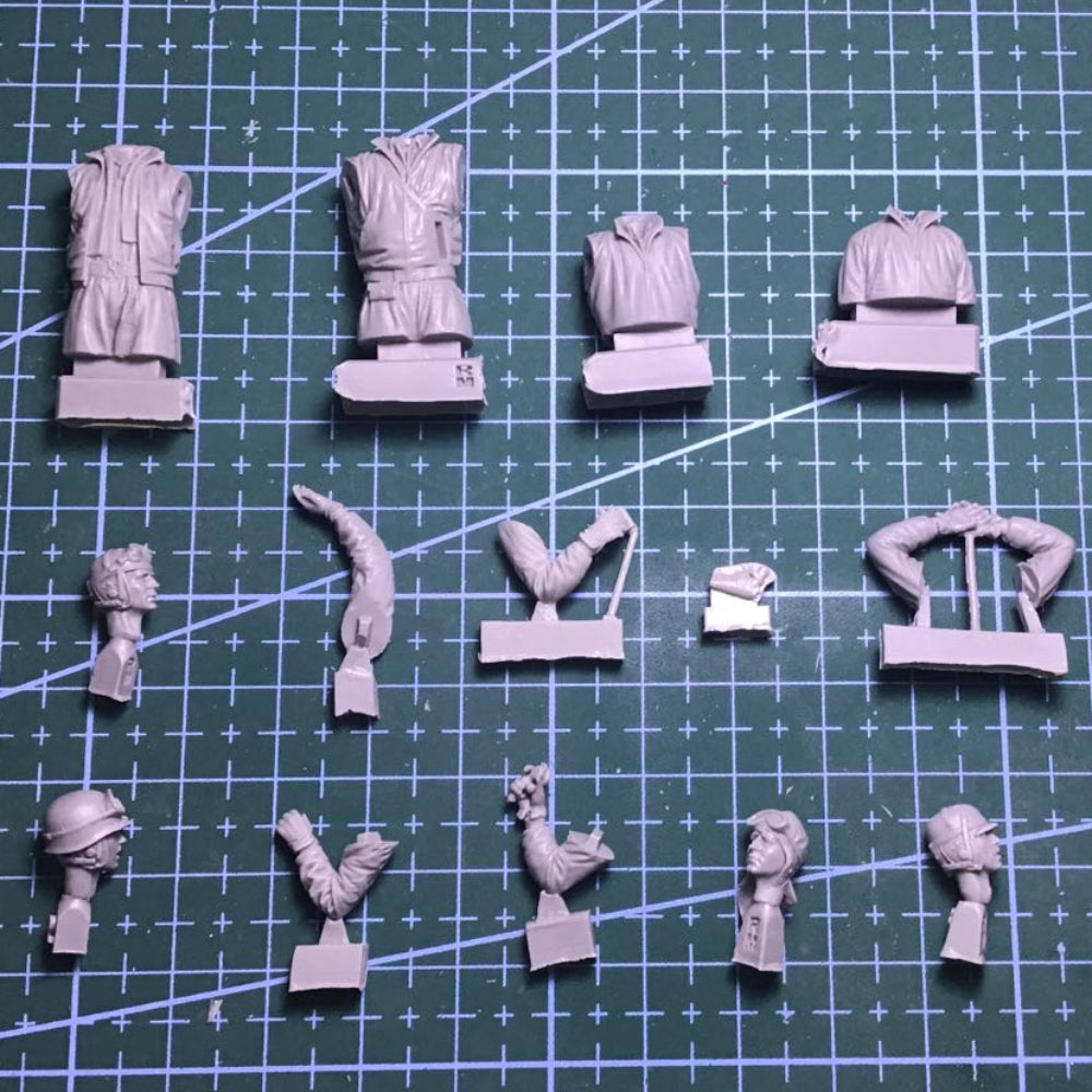 1/35 WWII US Army Tank Crew Half Body Resin Figures Set (x4) - Unassembled Vehicle Diorama Kit