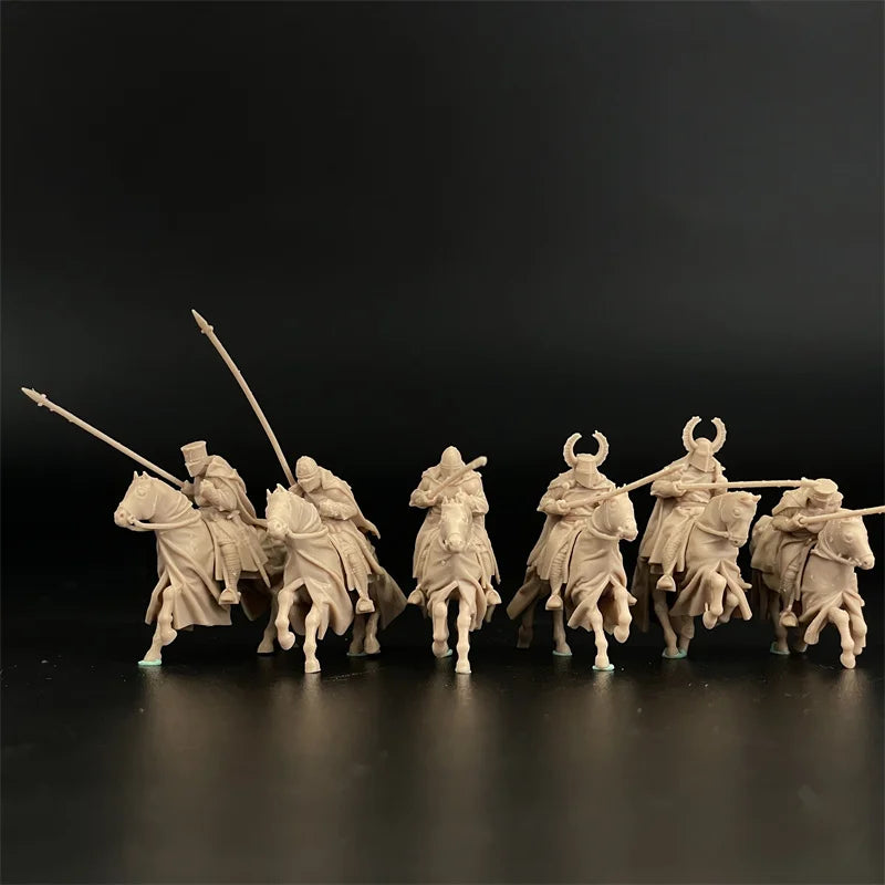 1/72 Scale Teutonic Order / Medieval Knight Cavalry & Crossbowman Resin Figure Set (23 Figures) - Battle of Tannenberg