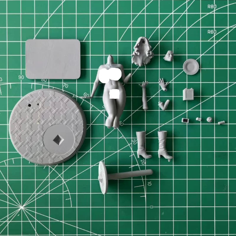 1/24 Scale Resin Figure Model Kit | Waitress Max Diecast Diorama Unassembled Unpainted Hobby Miniature - R Supply Store