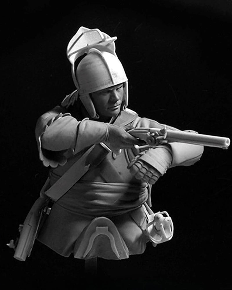 1/10 Scale Die-Cast Resin Bust Model Kit Ancient British Ironclad Army Statue Unassembled and Unpainted - R Supply Store