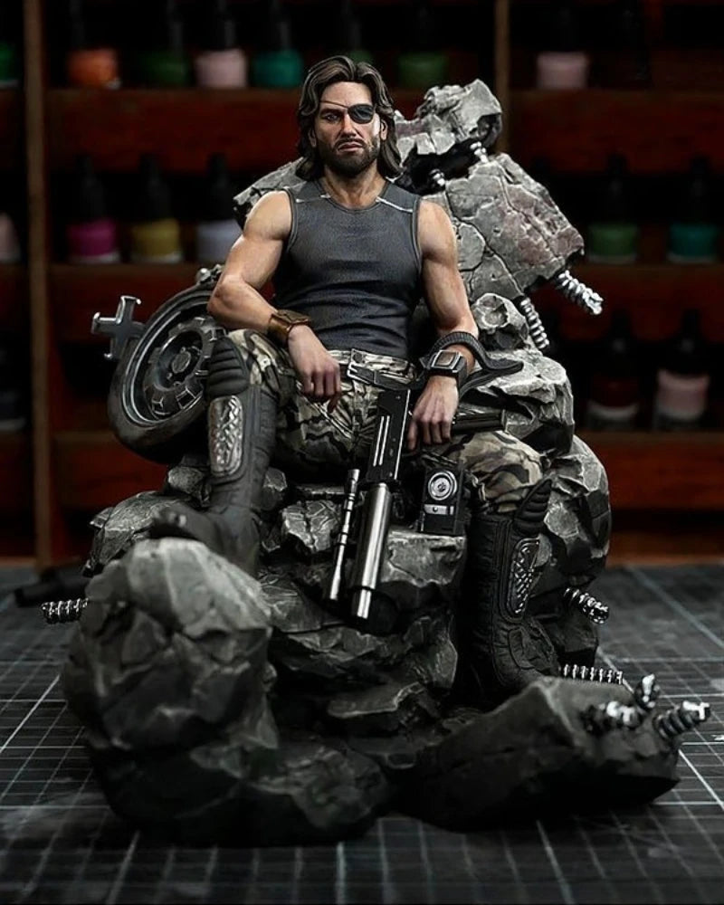1/24 Scale Resin Figure Model Kit | Snake Plissken Merit Specialists Diecast Diorama Unassembled DIY Hobby Miniature - R Supply Store