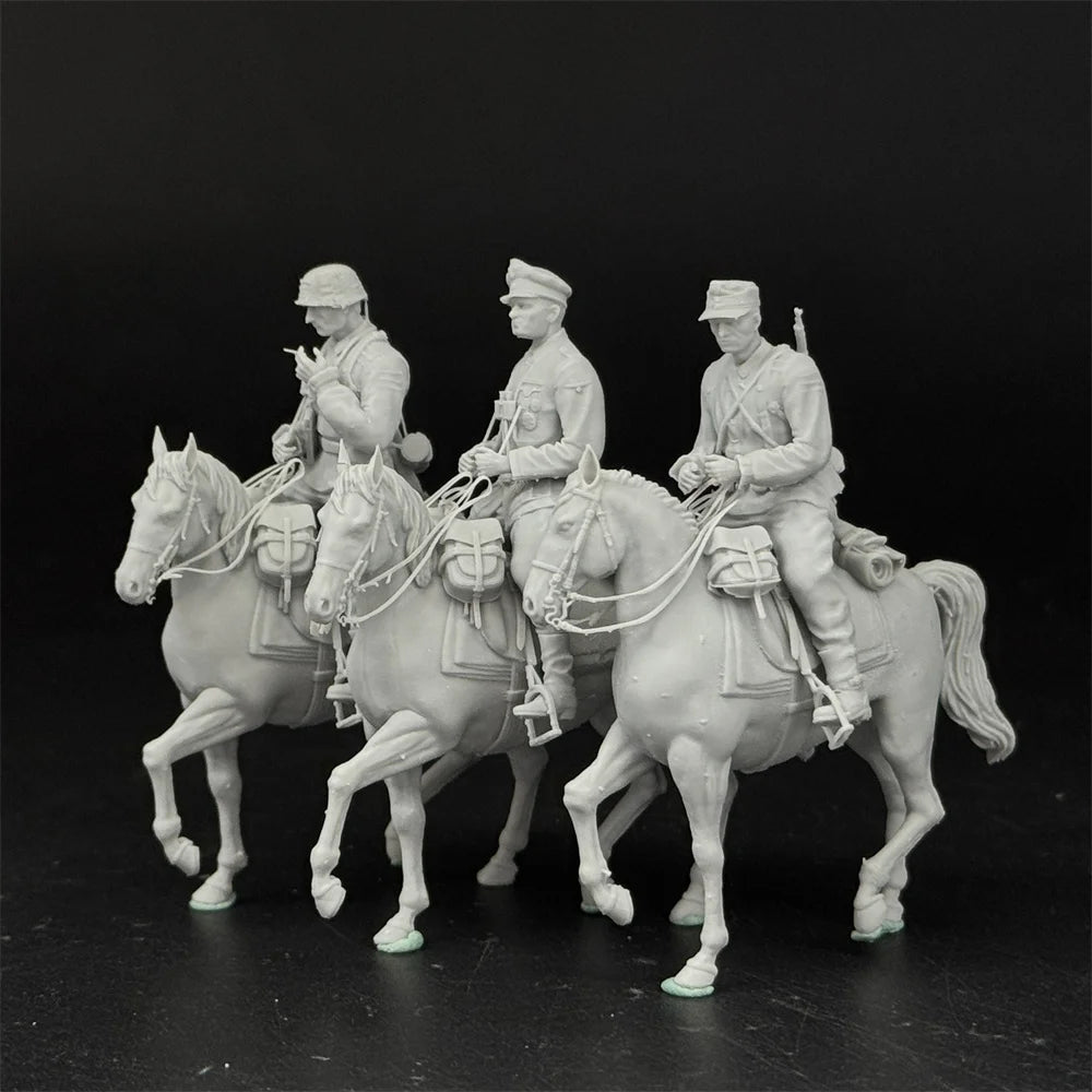 1/35 Scale WWII German Cavalry | 3-Figure Premium Resin Set