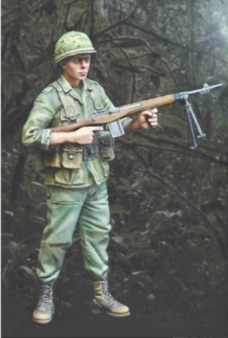 1/35 Scale Resin Figure Model Kit | U.S. Army Soldier Diecast Unassembled Unpainted Military Diorama - R Supply Store