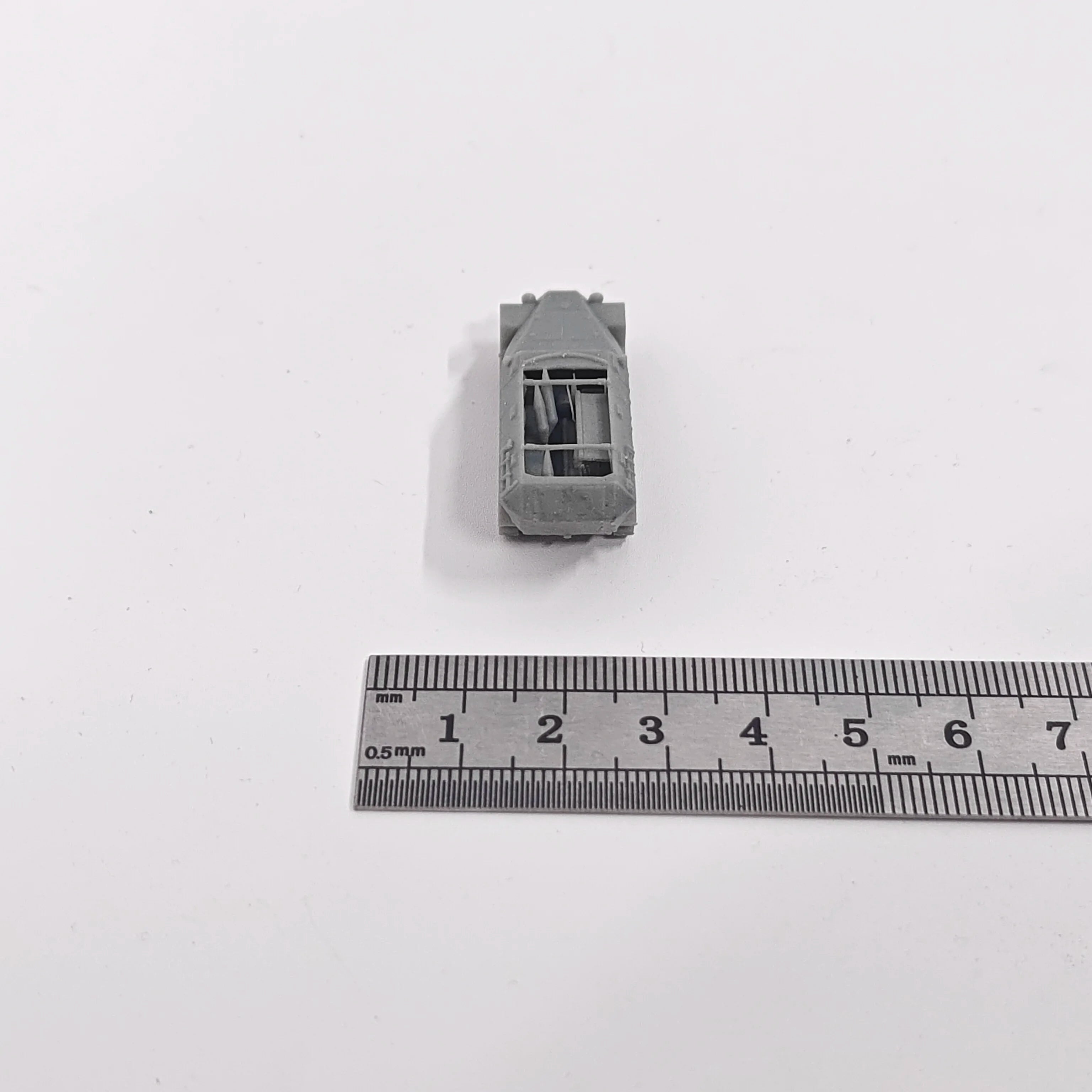 1/144 Scale SdKfz.251/8 Ausf.D Mittlerer Krankenpanzerwagen | WWII German Armored Medical Vehicle Model Kit Unassembled - R Supply Store