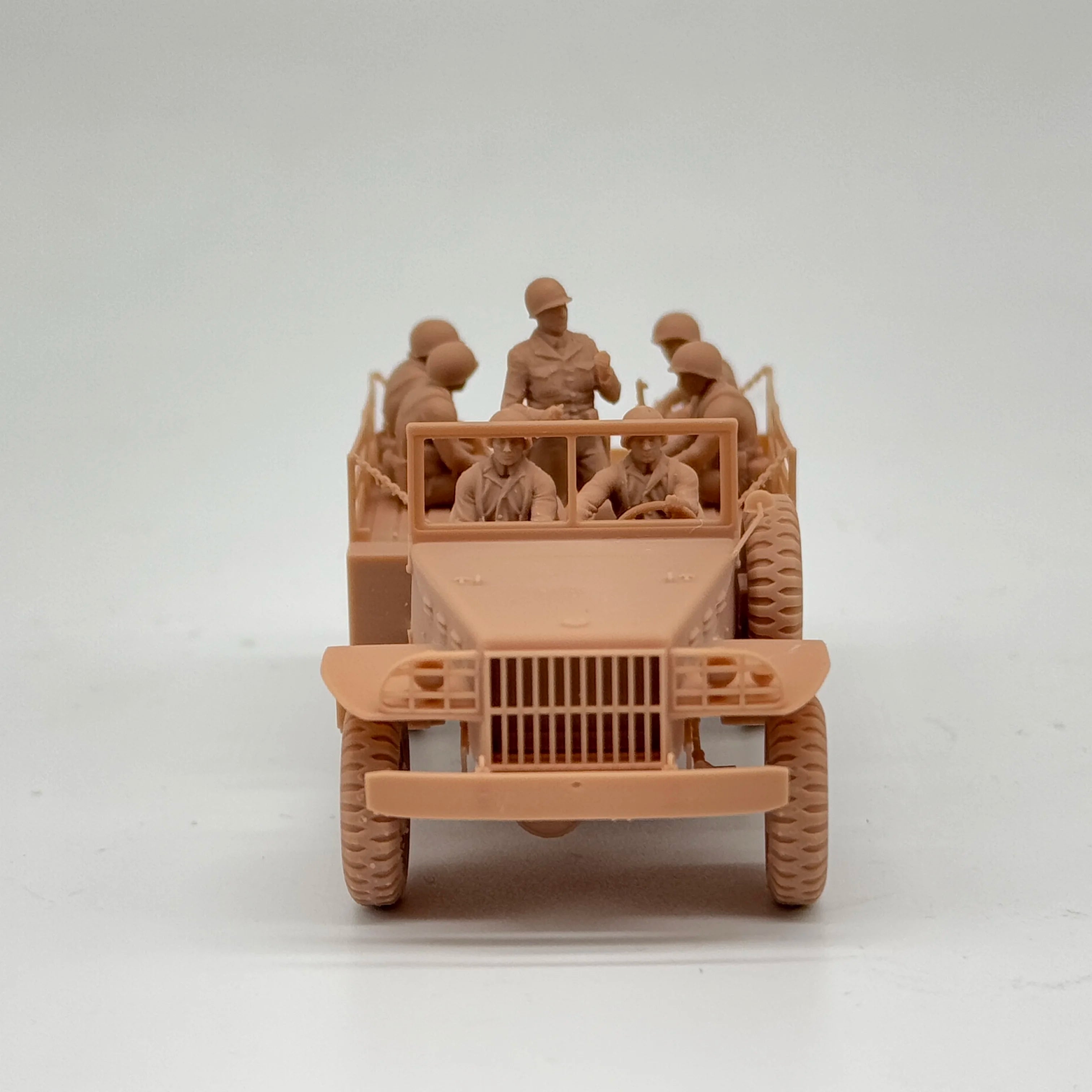 1/72 Scale WWII US WC-52 Truck & Infantry Crew Resin Model Kit (7 Figures) - Transport & General Staff Miniature