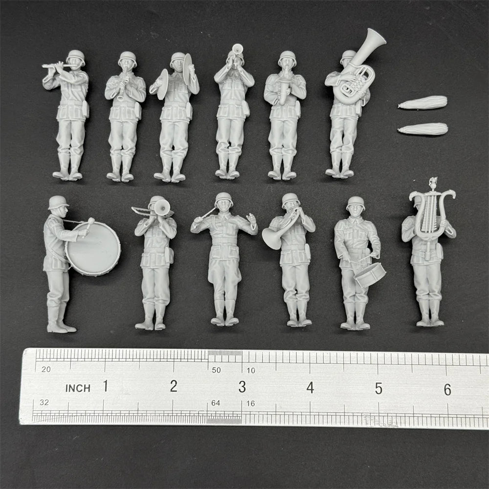 1/35 Scale WWII German Army Military Band Soldiers - 12 Figure Set | R-Supply Store