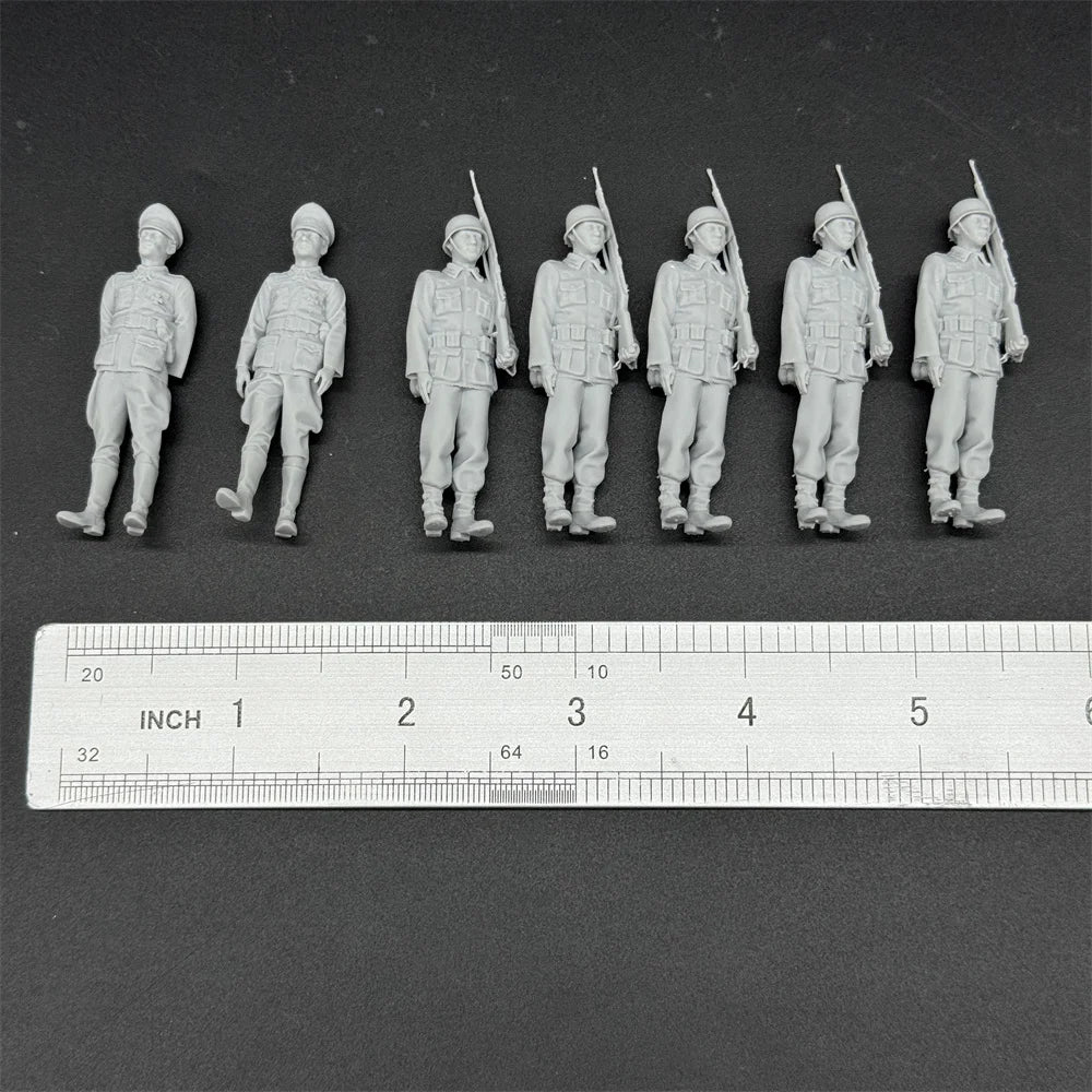 1/35 Scale WWII German Military Inspection Set | 7-Figure Premium Resin Kit