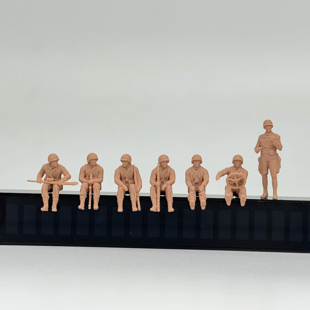 1/72 Scale WWII US WC-52 Truck & Infantry Crew Resin Model Kit (7 Figures) - Transport & General Staff Miniature