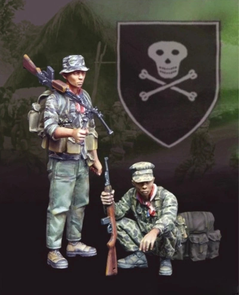 1/35 Scale Die-Cast Resin Figure Model Kit Vietnam War US Infantry 2 Figures Unassembled and Unpainted - R Supply Store