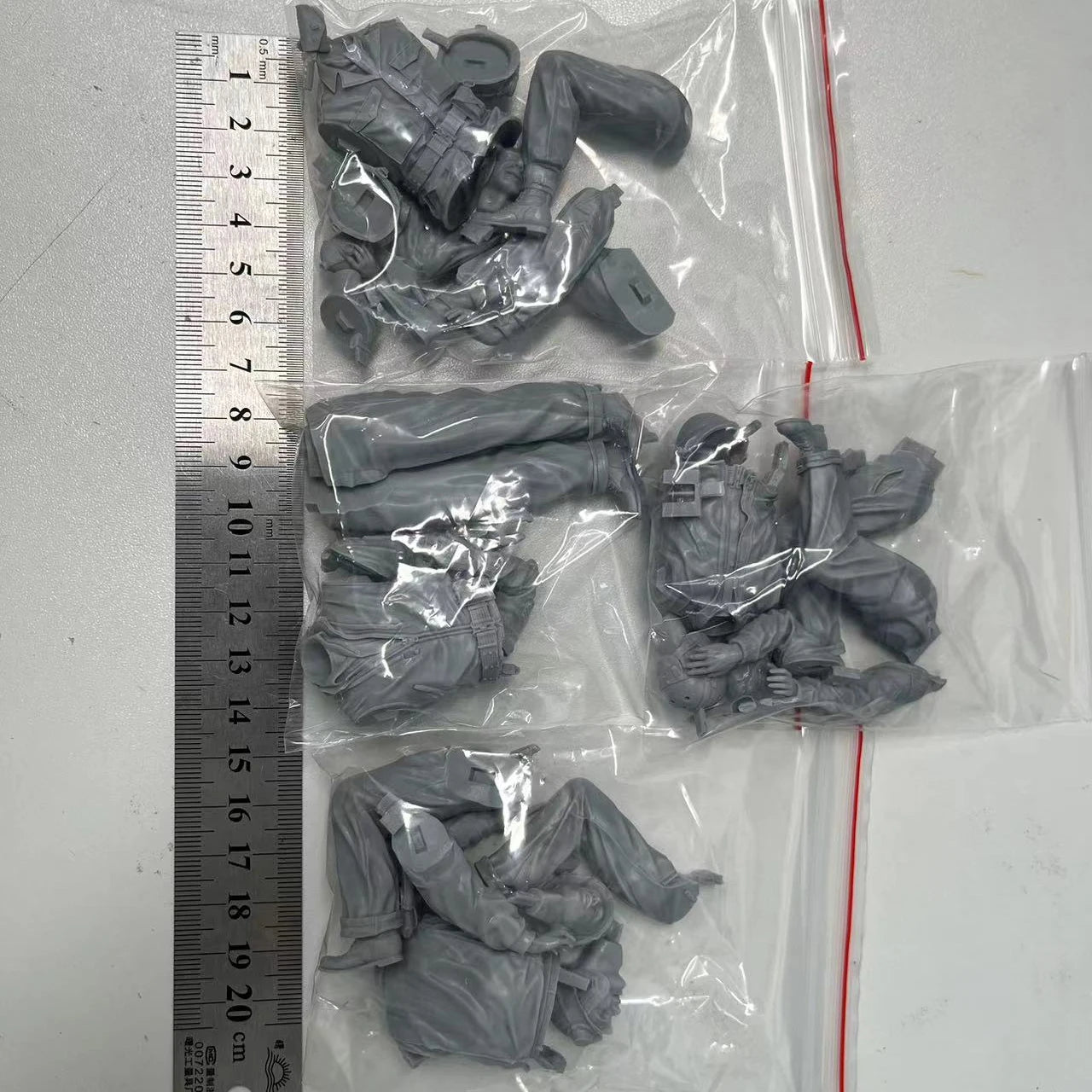 1/16 WWII US Army Tank Crew Resin Figures Set (4 Figs) – No Tank