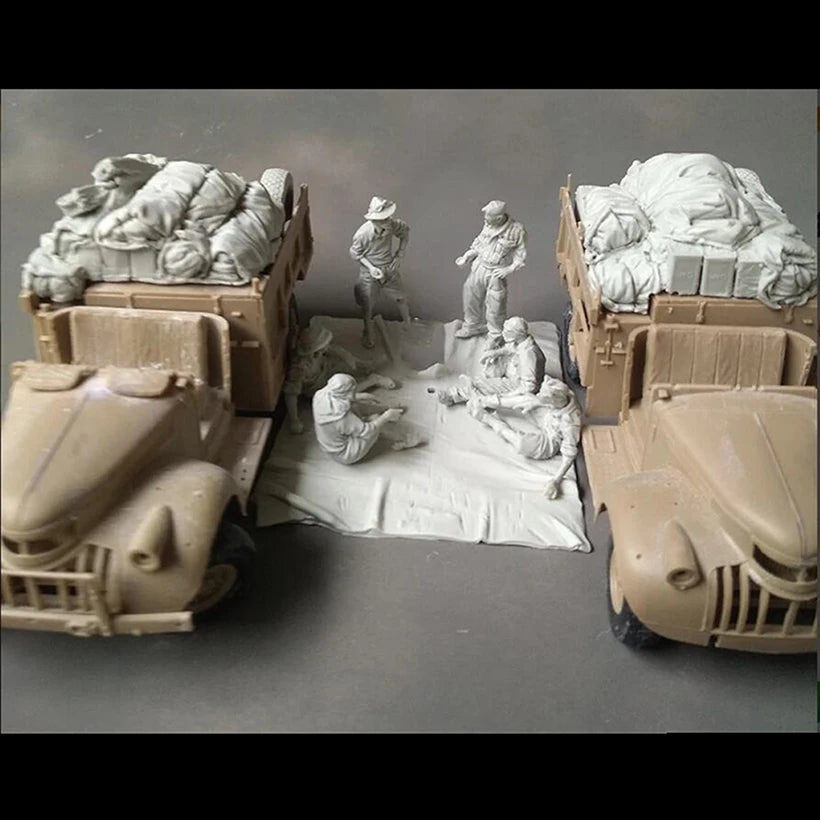 1/35 Resin WWII Soldier Crew 6 Figures with 2 Stowage & Ground Base Model Kit Unassembled Unpainted