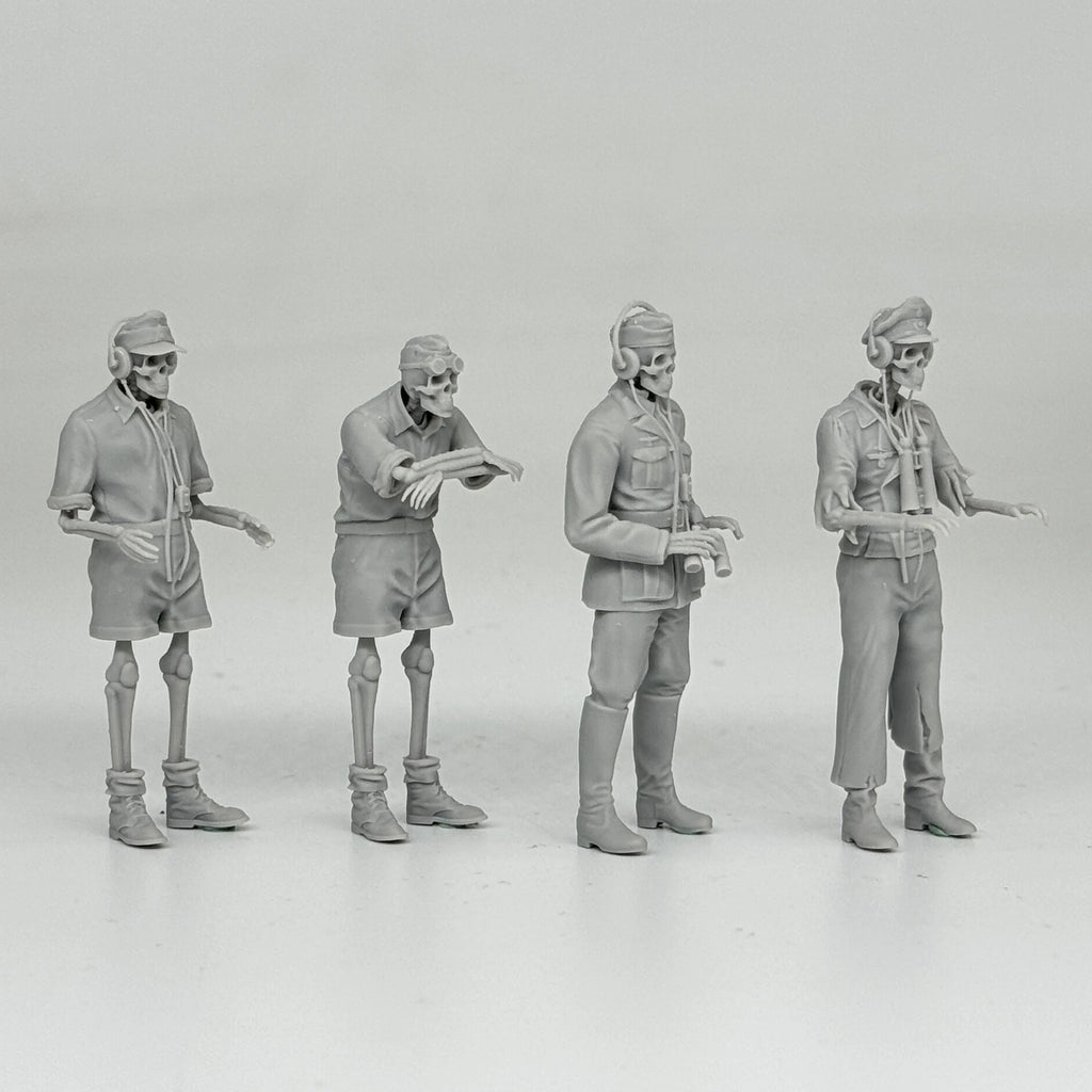1/16 & 1/35 Scale "Imagine The Crew" | German Army Skeleton Tank Figures
