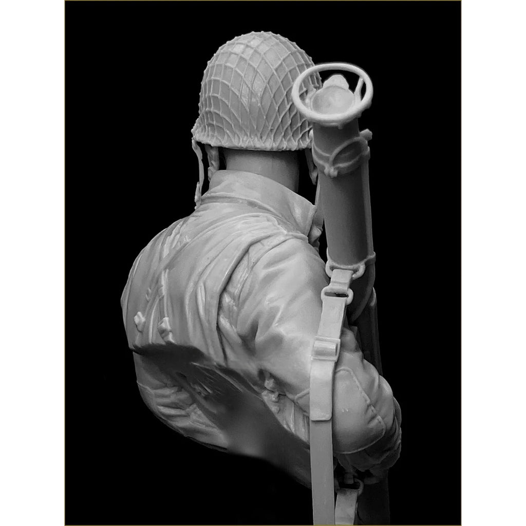 1/10 resin unpainted model kit, bust US 101st Airborne Division equipped with bazooka Unassembled and unpainted GK