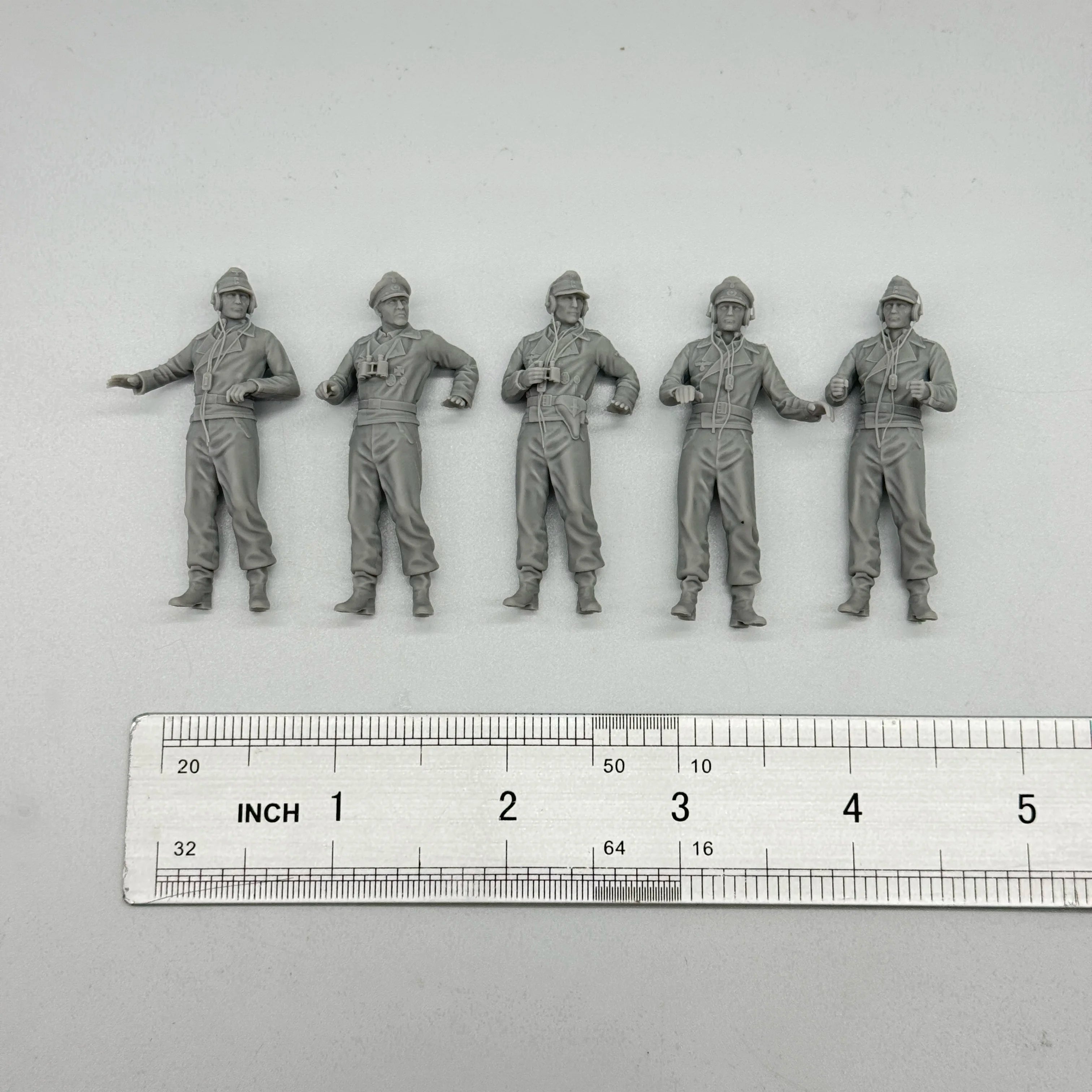 1/35 German Tank Commander Set (5 Fig) Resin Kit | Full/Half Body Vers.