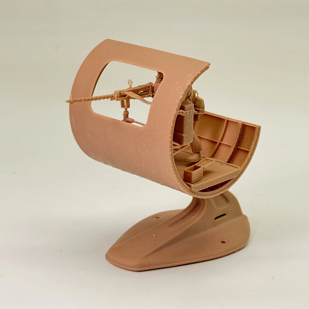 1/48 & 1/72 Scale WWII Bomber Waist Gunner / Ball Turret Crew Resin Model Kit - B-17 Flying Fortress