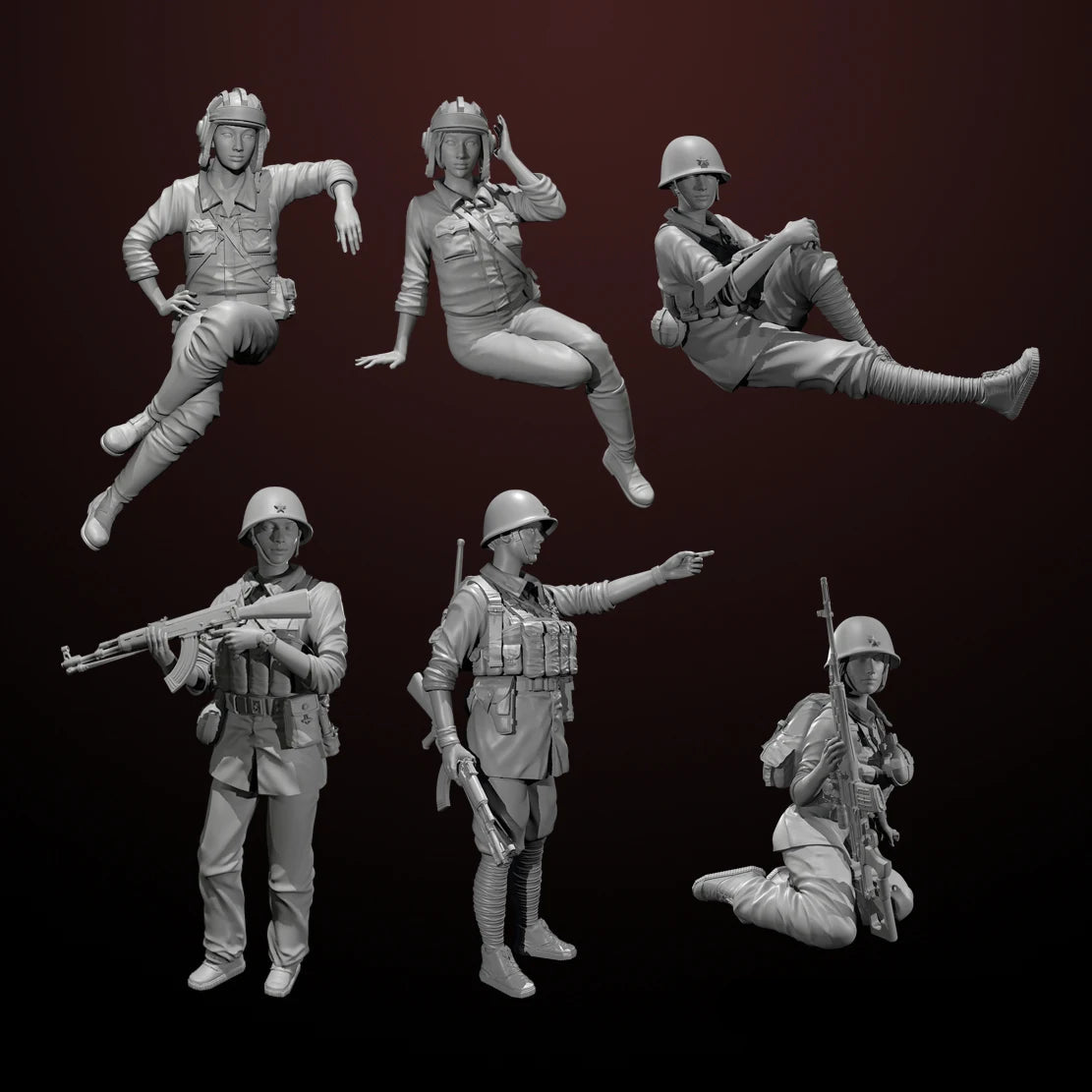 1/35 Scale Cold War Tank Crew & Infantry Figures with Tropical Foliage Set - Vietnam Era Diorama