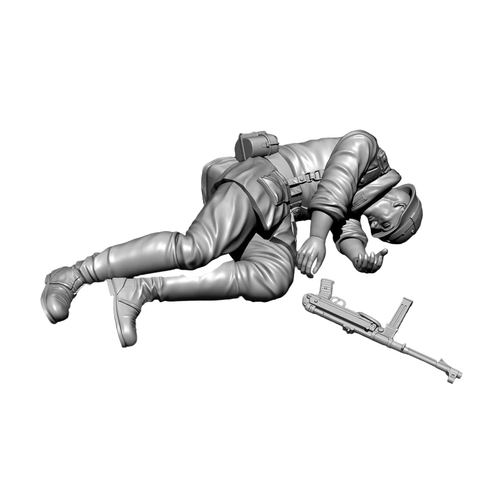 1/35 Scale WWII Fallen German Infantry Resin Figure Kit - Killed in Action Diorama Detail