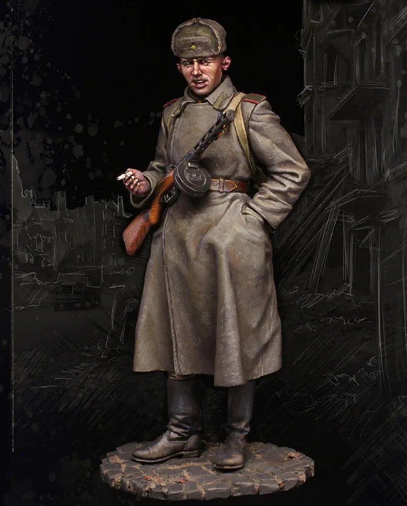 1/16 Scale Resin Figure Model Kit | 1945 Soviet Soldier Diecast Unassembled Unpainted Military Miniature - R Supply Store