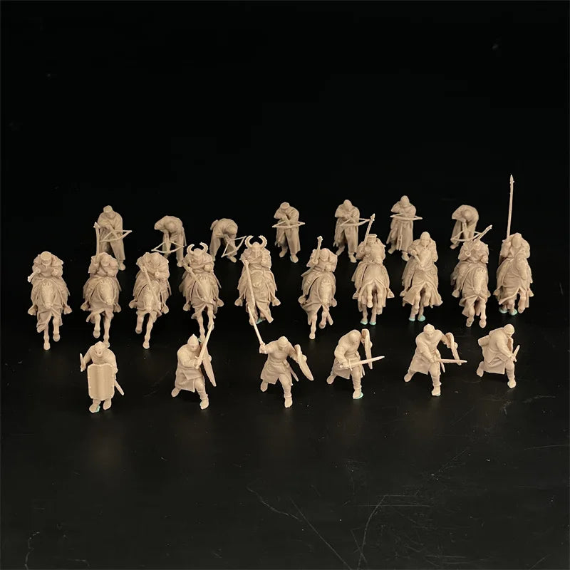 1/72 Scale Teutonic Order / Medieval Knight Cavalry & Crossbowman Resin Figure Set (23 Figures) - Battle of Tannenberg
