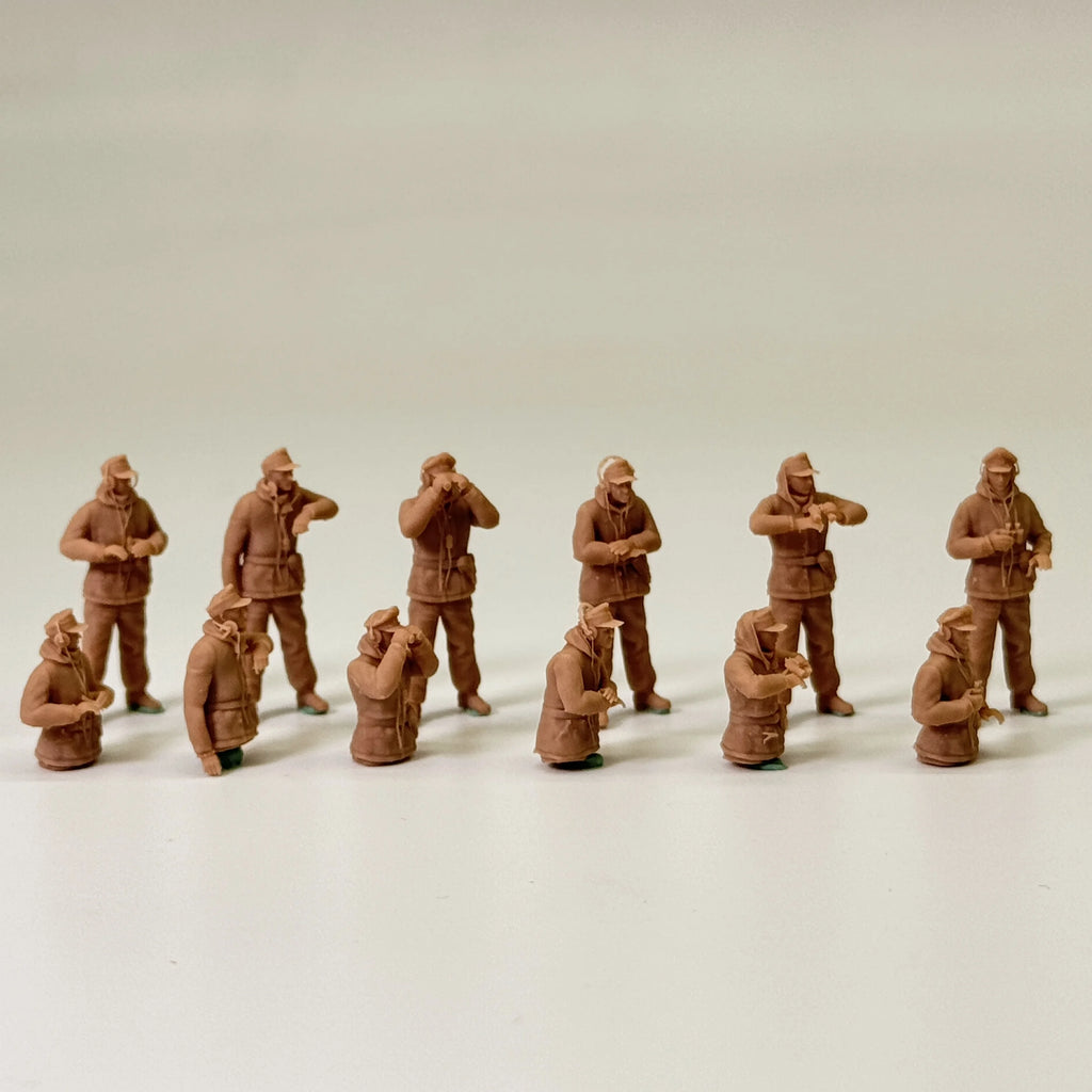 1/72 Scale WWII German Winter Tank Crew & Infantry Soldiers Resin Figure Set (12 Figures) - Eastern Front/Ardennes