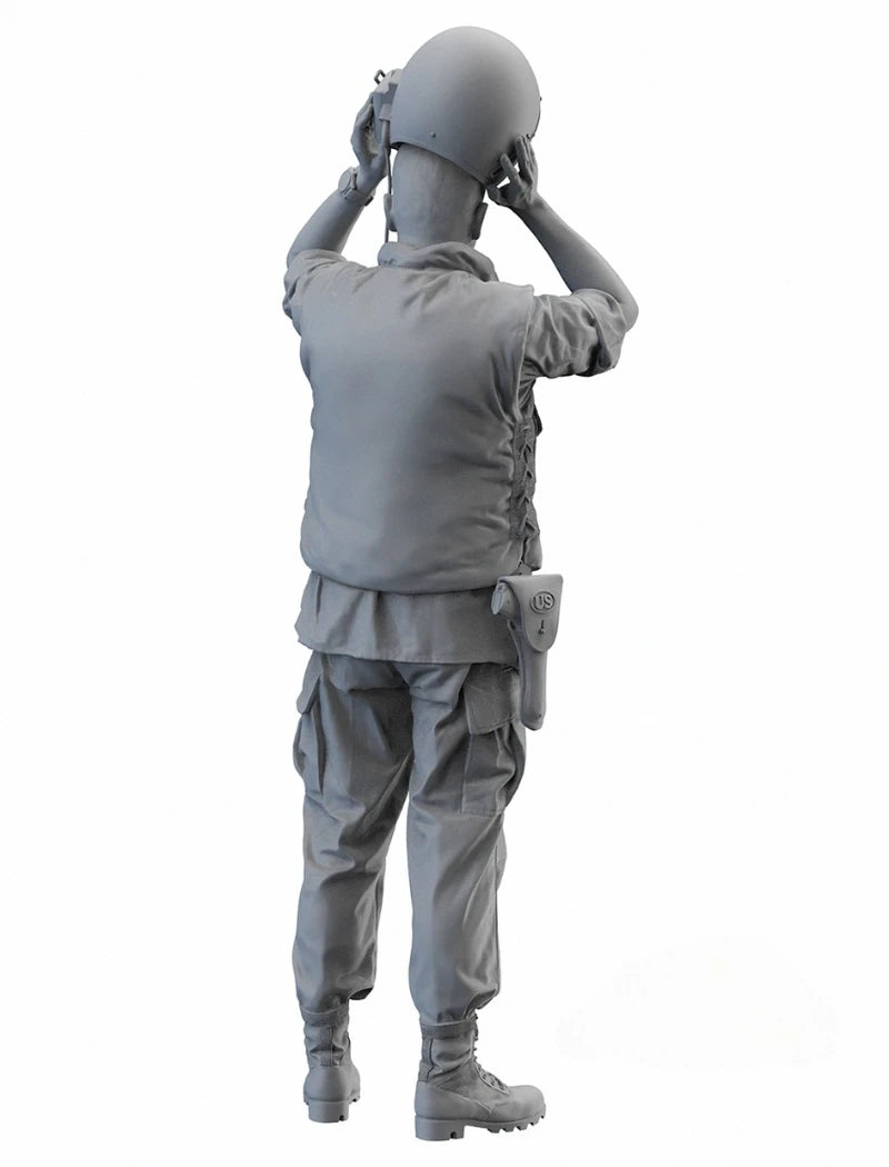 1/16 Scale Armored Personnel Carrier Commander | Die-Cast Resin Figure Model Kit | Unassembled and Unpainted - R Supply Store