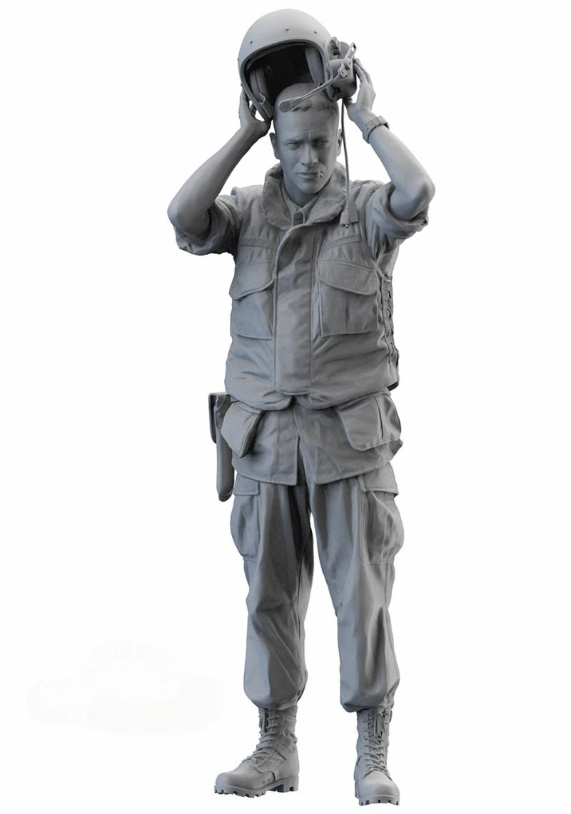 1/16 Scale Armored Personnel Carrier Commander | Die-Cast Resin Figure Model Kit | Unassembled and Unpainted - R Supply Store