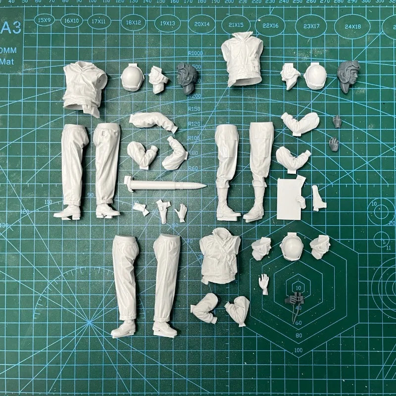 1/16 Scale WWII US M10 Tank Crew Resin Figure Set (x3) - Historical Armor Vehicle Miniature