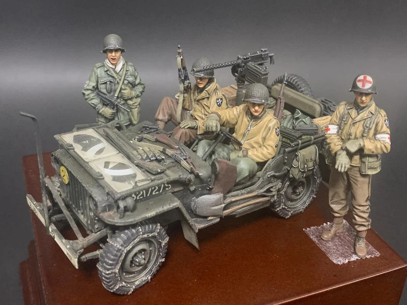 1/35 Scale Resin WWII US Jeep Crew & Medic Set | 4 Figure Model Kit Diecast Unassembled Unpainted - R Supply Store