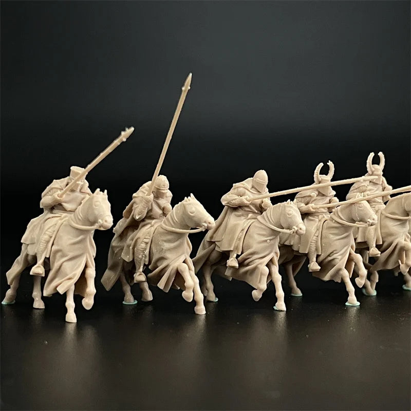1/72 Scale Teutonic Order / Medieval Knight Cavalry & Crossbowman Resin Figure Set (23 Figures) - Battle of Tannenberg