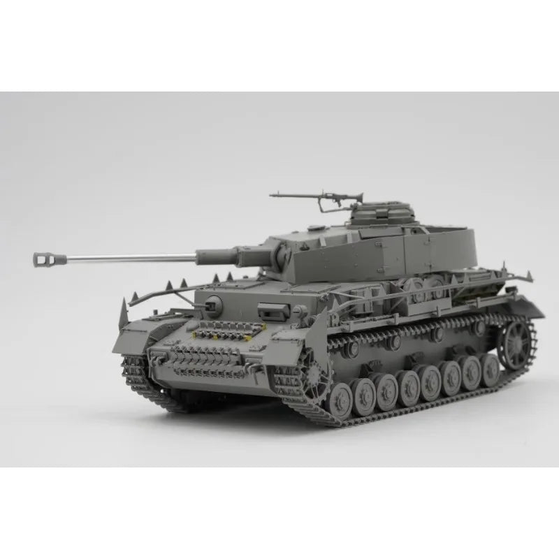 Border BT-050 | 1/35 Scale Pz.Kpfw.IV Ausf.H Late Version German Tank Model Kit | Unassembled Plastic Model - R Supply Store