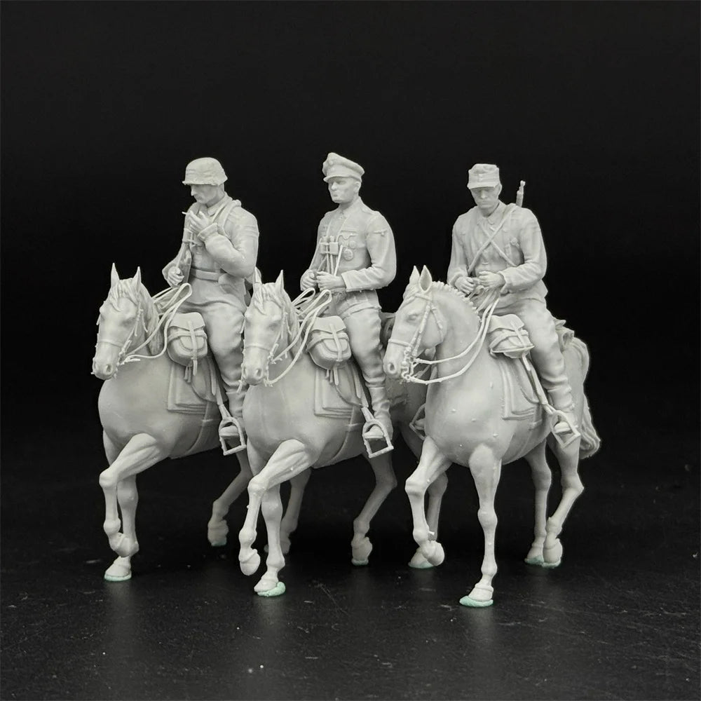 1/35 Scale WWII German Cavalry | 3-Figure Premium Resin Set
