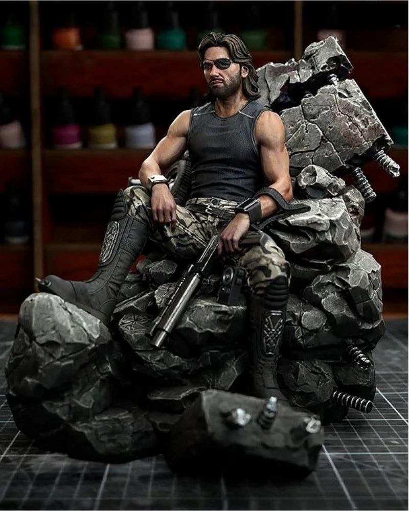 1/24 Scale Resin Figure Model Kit | Snake Plissken Merit Specialists Diecast Diorama Unassembled DIY Hobby Miniature - R Supply Store