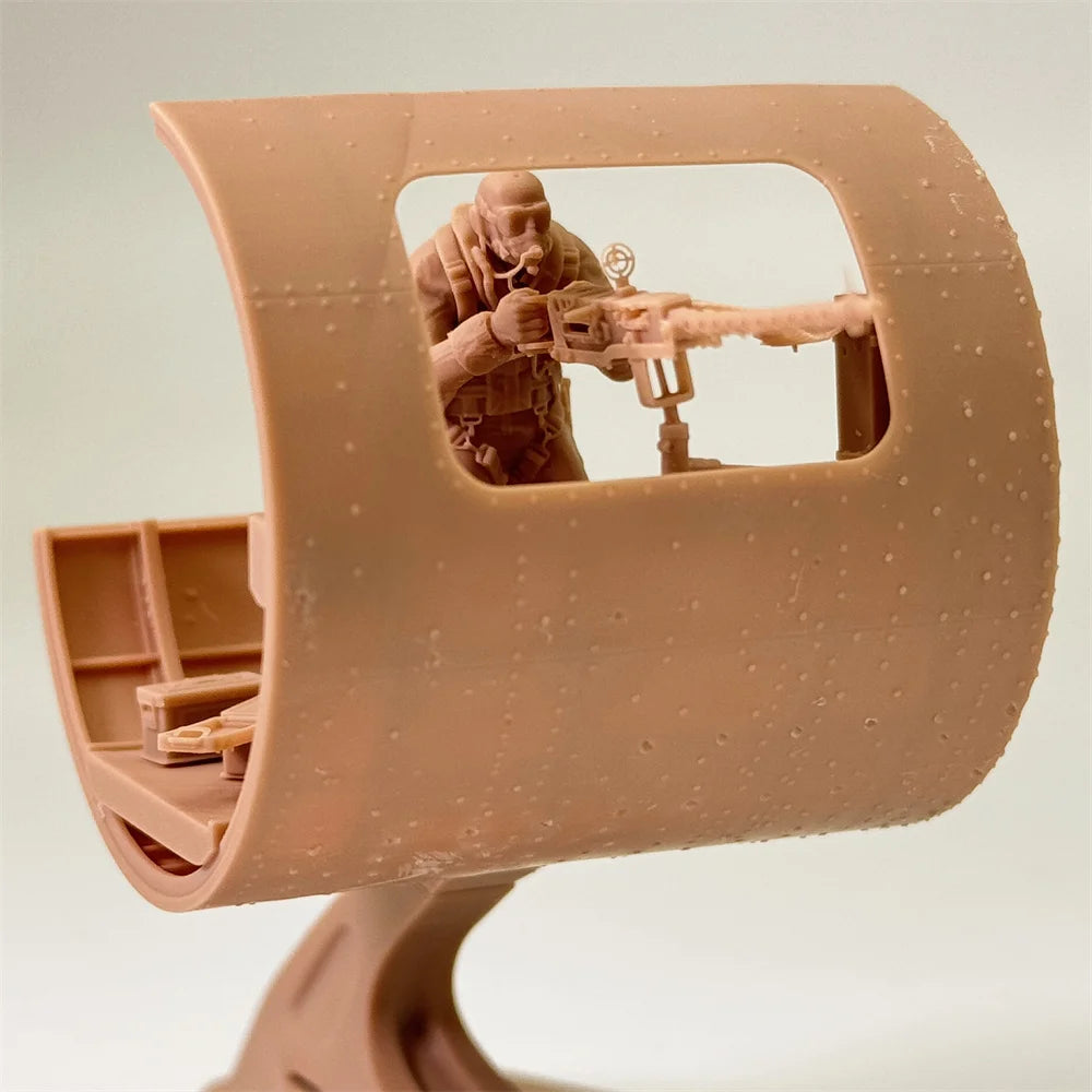 1/48 & 1/72 Scale WWII Bomber Waist Gunner / Ball Turret Crew Resin Model Kit - B-17 Flying Fortress