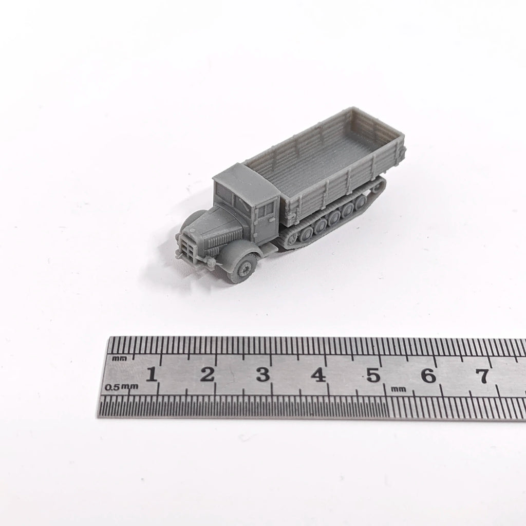 1/144 Scale L4500R | Military Truck Model Kit Unassembled Miniature - R Supply Store