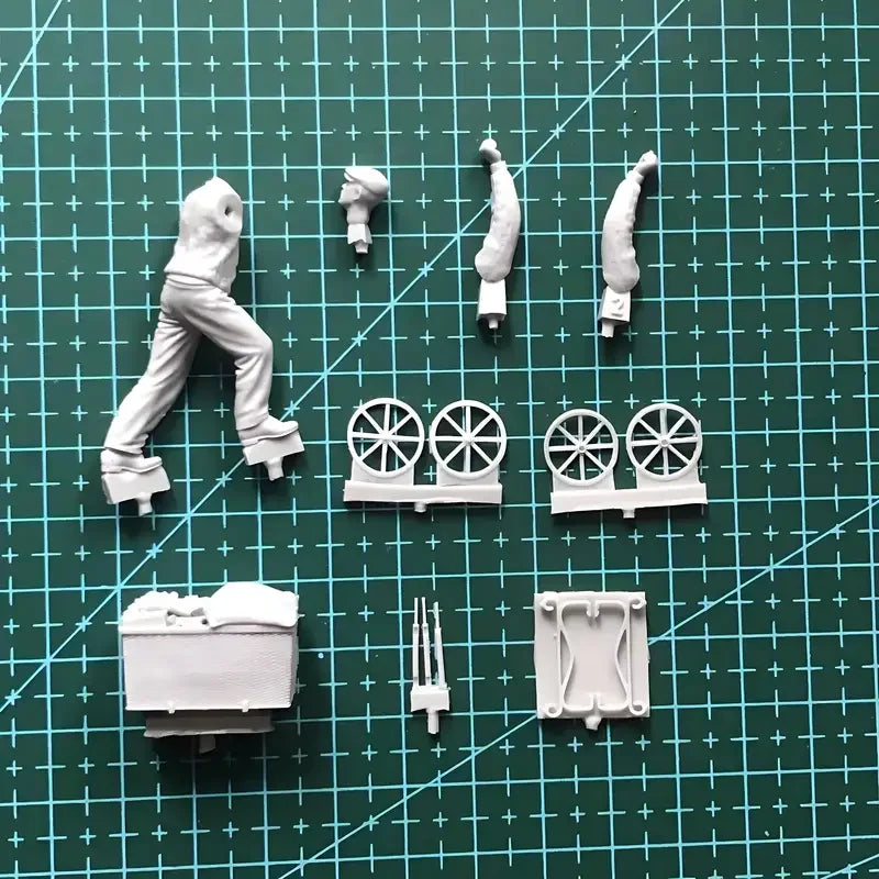 1/35 Scale WWII Soldier with Property Cart - Resin Model Kit Evacuation Scene Unassembled Unpainted