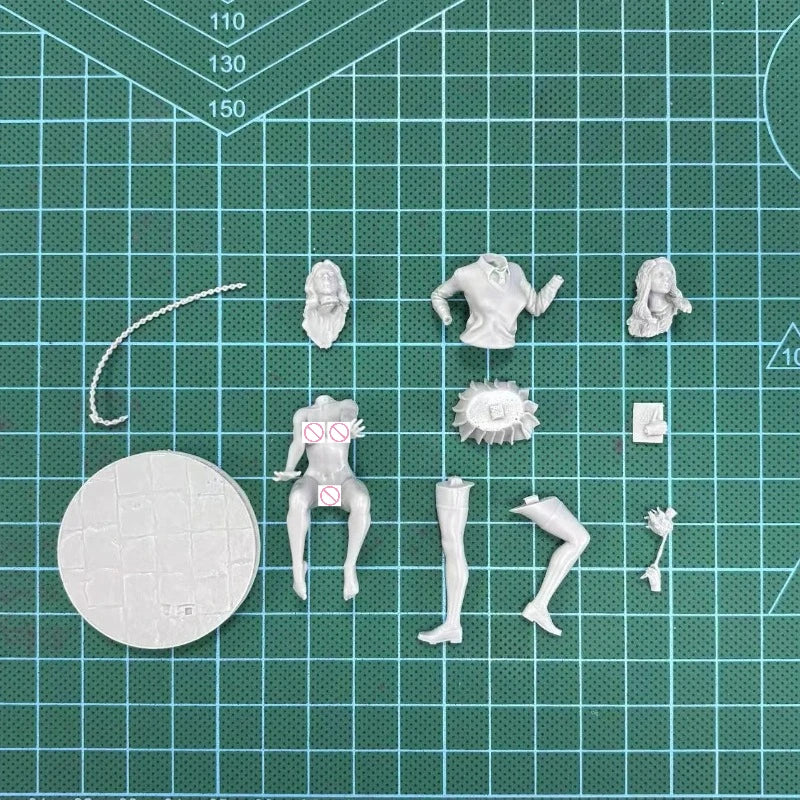 1/24 Scale Die-Cast Resin Figure Model Kit Witches School NSFW Hobby Miniature Toys Unassembled and Unpainted DIY Diorama - R Supply Store