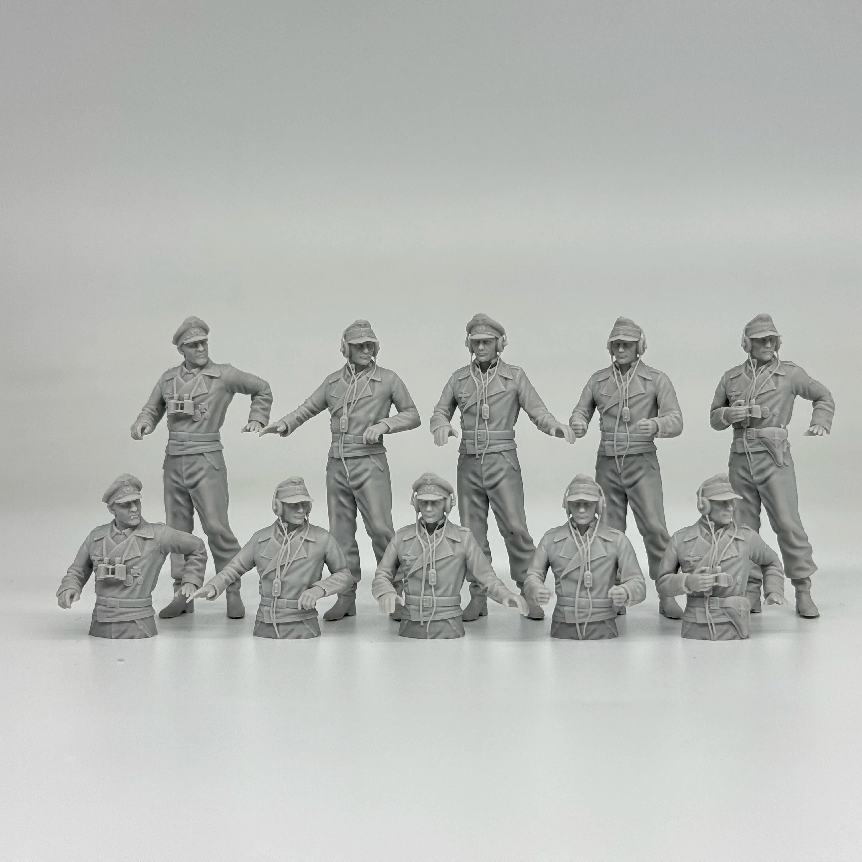 1/35 German Tank Commander Set (5 Fig) Resin Kit | Full/Half Body Vers.