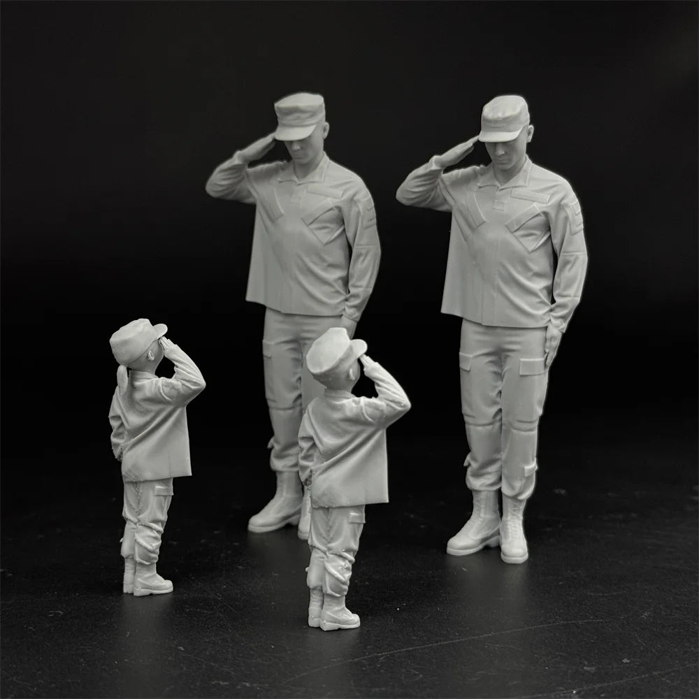 1/16 & 1/35 Scale Modern US Army Soldier Father and Children - 4 Figure Set | R-Supply Store