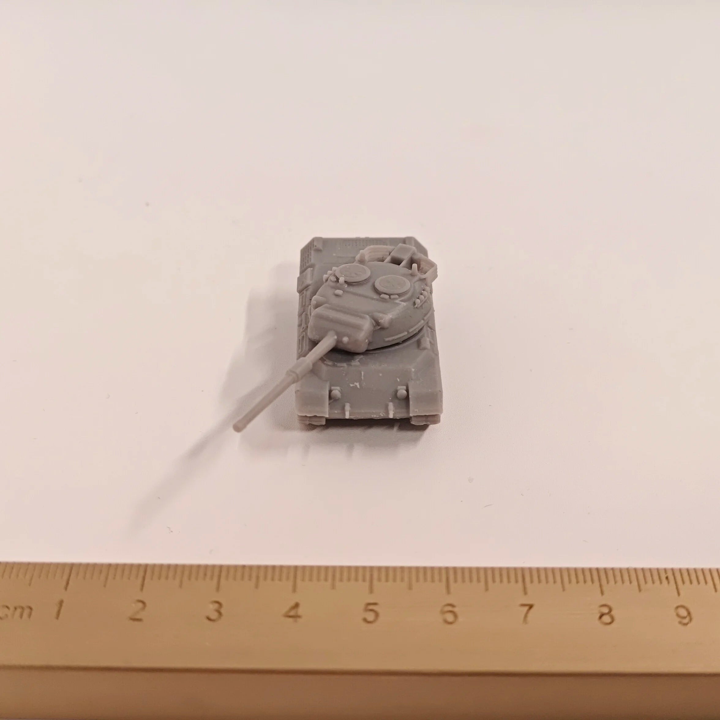 1/144 Scale Leopard I Main Battle Tank | Miniature Plastic Model Kit - R Supply Store